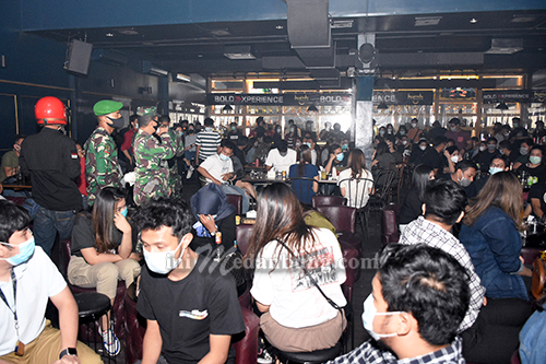 Langgar Keras Protokol Kesehatan, Tiga Lagi Tempat Hiburan Malam dan Satu Food Court Ditutup