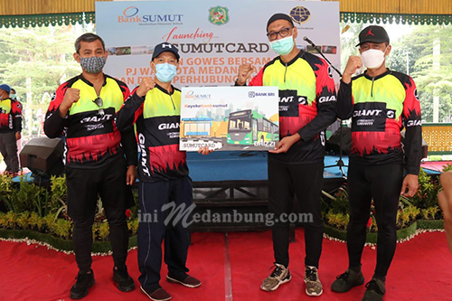 Pemko Medan Bersama PT Bank Sumut Bagikan Sumut Card