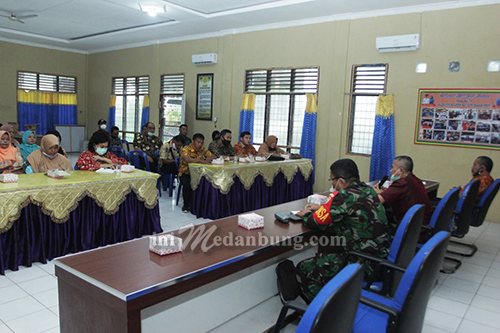 Perdana, Plt. Camat Kecamatan Kistim Pimpin Rakorpem