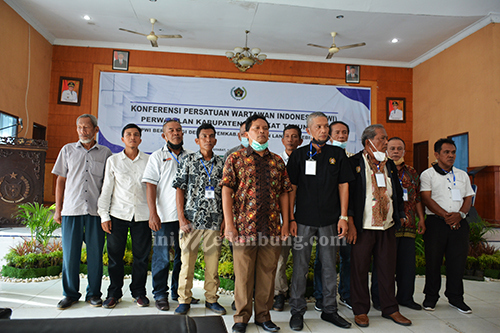 PWI Langkat Menggelar  Konfrensi 2020. “Selamat Untuk Darwis, Terimakasih Kepada Heri”