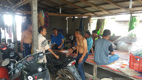 Akibat Ombak Tinggi Kapal Pencari Ikan Tenggelam, 7 ABK Selamat
