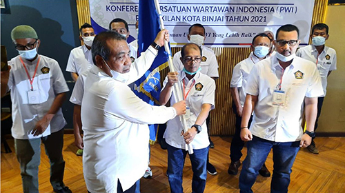 Ketua DPRD Buka Konfrensi PWI Binjai, Arma Delisa Budi Ketua, Wardika Ariadi Sekretaris