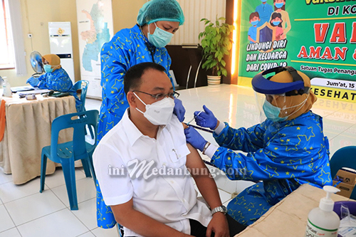 Idaham : Jangan Takut Di Suntik Vaksin Covid-19