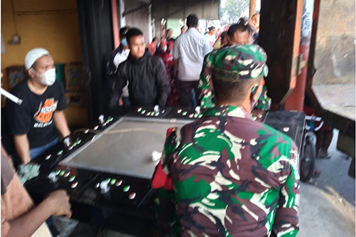 Puluhan Omak-Omak Gerebek 2 Lokasi Judi Tembak Ikan di Marelan