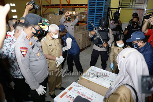 Bupati dan Kapolres Asahan Terima kedatangan 4440 Vaksin Sinovac Covid-19
