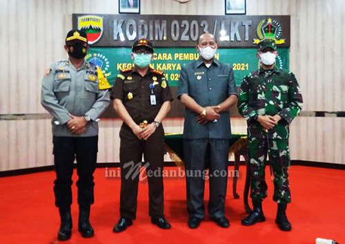 Karya Bakti TNI Pelaksanaannya, di Kecamatan Gebang