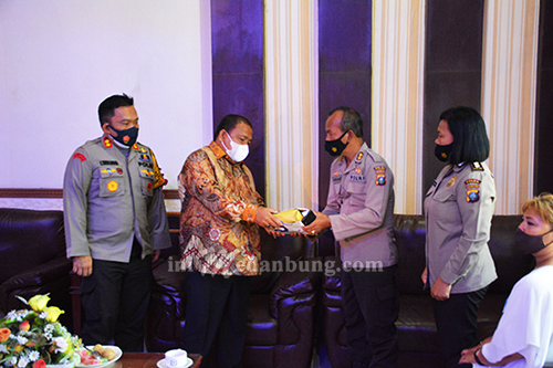 Bupati dan Kapolres Langkat Kolaborasi, Bantu Pembangunan Gereja SPN Poldasu Hinai Rp.150 Juta