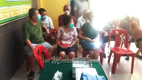 Sebanyak 90 Lansia Divaksinasi Covid-19