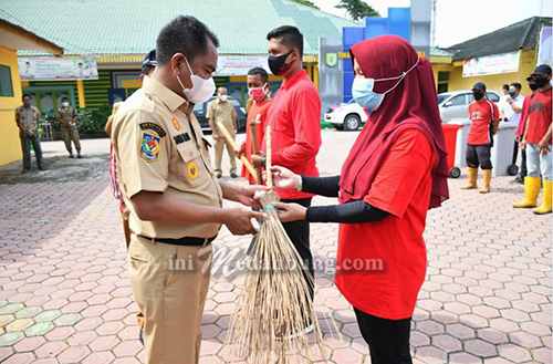 Lepas 30 Pasukan Merah, Bupati Harap Sergai Menjadi Lebih Bersih