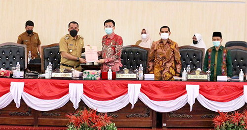 Wali Kota Jawab Pemandangan Umum DPRD tentang RAPBD 2022