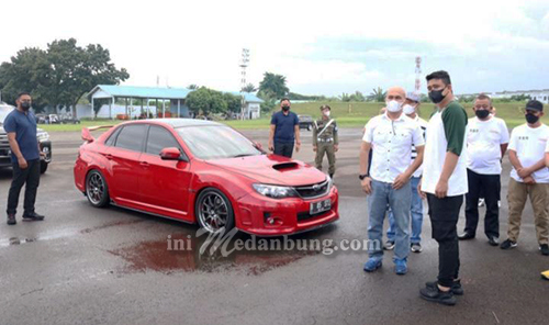 Kehadiran Bobby Nasution Kian Semarakkan Drag Race dan Drag Bike di Lanud Soewondo