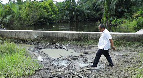 Wabub Asahan Tinjau Langsung Jalan Berlubang di Kecamatan Simpang Empat