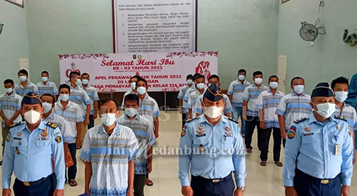 Lapas Kelas IIa Binja Berikan Remisi Ke 96 Warga Binaan Kusus Natal 2021