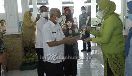 DWP Kabupaten Asahan Peringati Hari Ibu ke-93 dan HUT ke-22 DWP Kabupaten Asahan Tahun 2021