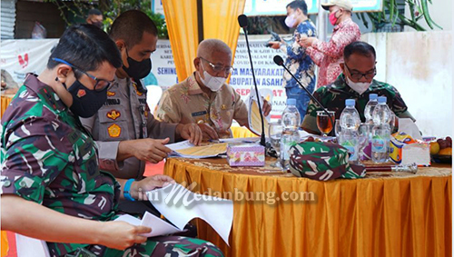 Bupati Asahan dan Kapolres Ikuti Zoom Meeting bersama Kapolri