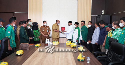 Plt. Bupati Langkat Menerima Audiensi DPC PBB, FOSMASI dan ISMI .