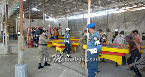 Petugas Gabungan Pomal Lantamal I Gerebek Judi Tembak Ikan Marelan