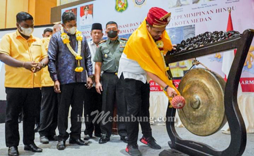 Bobby Apresiasi Diklat Manajemen Kaderisasi Kepemimpinan Hindu