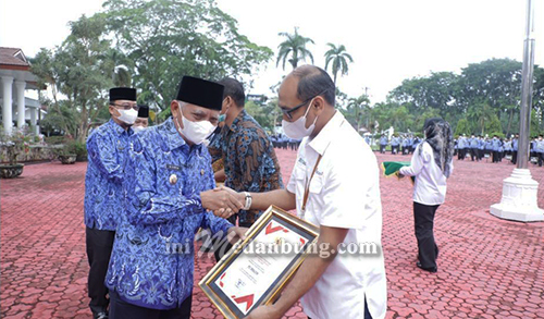 Bupati Asahan Pimpin Upacara Hari Kesadaran Nasional dan Hardiknas 2022