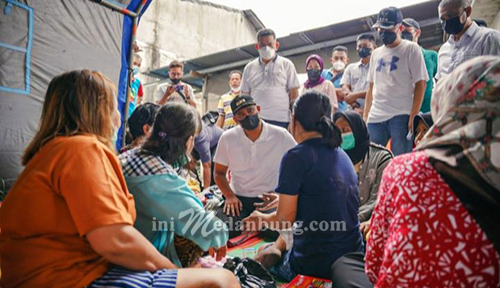 Bobby Nasution Pastikan Kebutuhan Lebaran Korban Kebakaran Terpenuhi