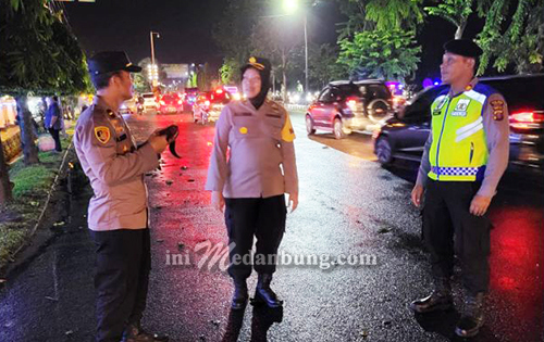 Takbiran Idul Adha 1443 H, Waka Polres Asahan Patroli Blue Light