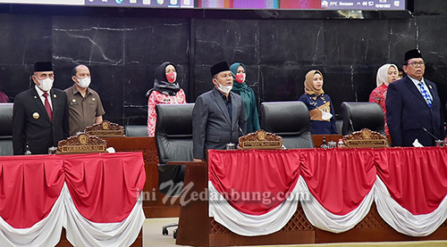 Teken Nota Kesepakatan KUA PPAS RAPBD 2023, Gubernur : Kita Membangun Kepentingan Rakyat