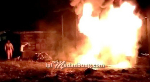 Gudang Penimbunan BBM Solar Ilegal Musnah Terbakar