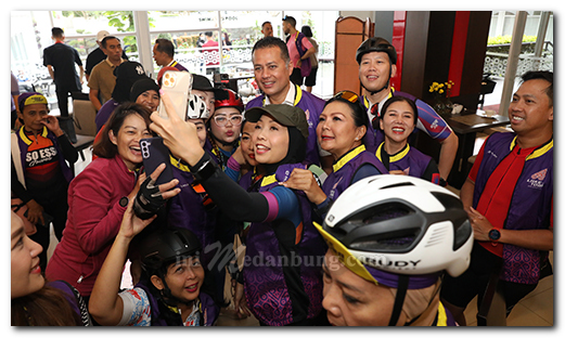 Lepas Peserta Lake Toba Bike Adventure, Musa Rajekshah Minta Peserta Jangan Bosan Kunjungi Wisata Sumut
