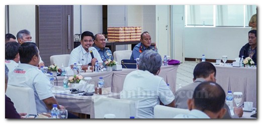 Bobby: Pembangunan Tanggul Rob Tak Hanya Atasi Persoalan Banjir, Juga Kemiskinan Ekstrim dan Kesehatan