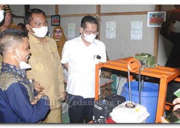 Tingkatkan Perekonomian Pasca Pandemi, Bupati Sergai Salurkan Bantuan Alat Produksi IKM