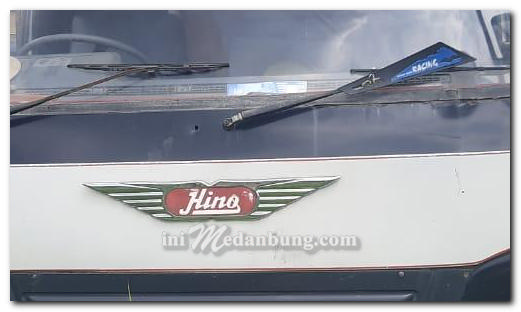 Tergelincir Saat Mendahului Truk, Pengemudi Septor Tewas