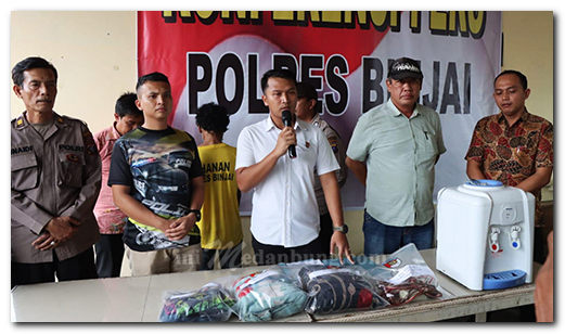 Tersangka Bunuh Isteri Ditemukan Tewas Gantung Diri