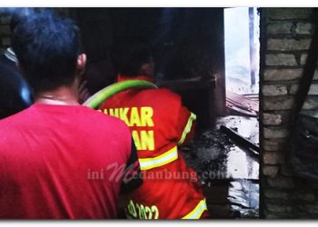 Diduga Arus Pendek, Rumah Anita Hangus Terbakar di Kisaran Timur