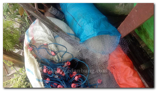 Tabrak Jaring Nelayan Nakhoda Tongkang Pengangkut Batubara Tidak Bertanggungjawab
