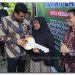 Bobby Serahkan Kunci Rumah Secara Simbolis, Warga Ucapkan Terimakasih