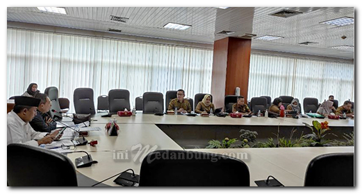 Rapat Pansus Disabilitas dan Lansia, Wong Chun Sen : Penyandang Disabilitas Harus Dapat Pekerjaan