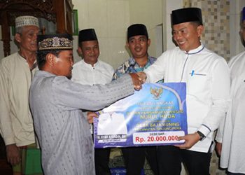 Rombongan Safari Ramadhan Pemkab Langkat ke Mesjid Nurul Huda Tanjungpura
