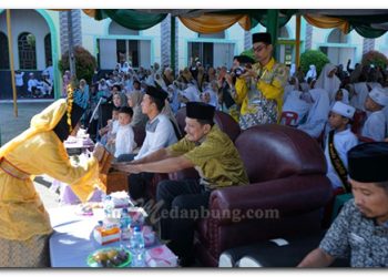 Bupati Asahan Ikuti Prosesi Wisuda Santri Ponpes Bahrul Uluum Al-Kamal