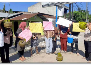 Gas Subsidi Langka di Medan Utara , Puluhan IRT Unjuk Rasa