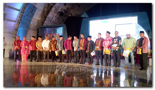 Pagelaran Seni dan Budaya Paluta Dihadiri Ribuan Warga Perantauan, Andar : Semoga Kedepan Lebih Baik