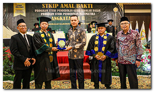 Hadiri Wisuda STKIP AB, Wagubsu: Terus Kembangkan Diri Jadi Pribadi Profesional