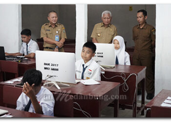 Bupati Asahan Tinjau Pelaksanaan ANBK Tahun 2023 Hari Terakhir