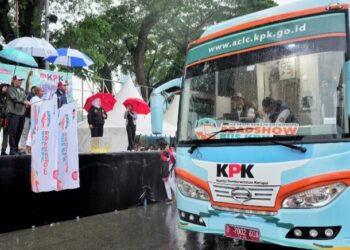 Dilepas Wali Kota Medan, Roadshow Bus KPK Lanjutkan Perjalanan ke Provinsi Aceh
