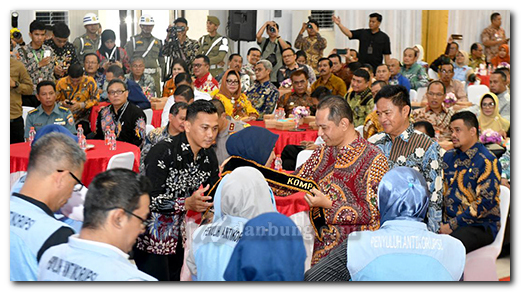 Buka Roadshow Bus KPK 2023, Pj Gubernur Sumut ajak Dorong Budaya Antikorupsi
