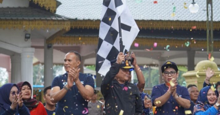 Peringati HKN ke-59, Pemkab Langkat Gelar Gerak Jalan Santai