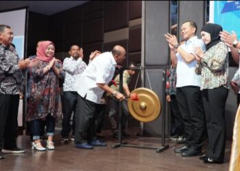 Syah Afandin Buka Bimtek Peningkatan Kapasitas ORSOS Dinsos Langkat
