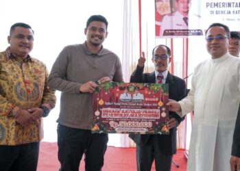 Safari Natal, Bobby Nasution Beri Solusi Masalah Masyarakat