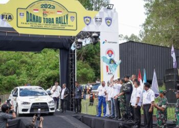 Pj Gubernur Buka Grand Final Danau Toba APRC 2023
