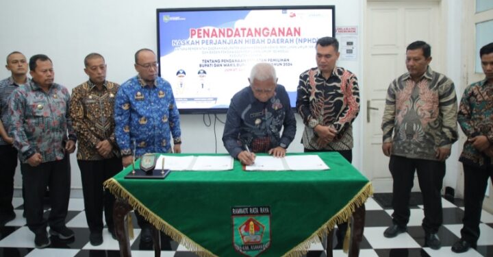 Pemerintah Kabupaten Asahan Lakukan Penandatanganan NPHD dengan KPU Kabupaten Asahan