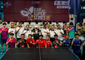 Bobby Kenalkan Program Masjid Mandiri Kepada Ustad Adi Hidayat